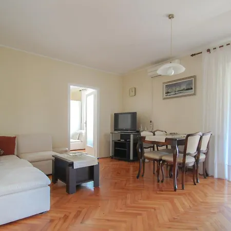 Martinis A4 * Novigrad (Istria)