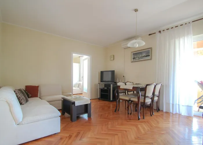 Martinis A4 * Novigrad Istria