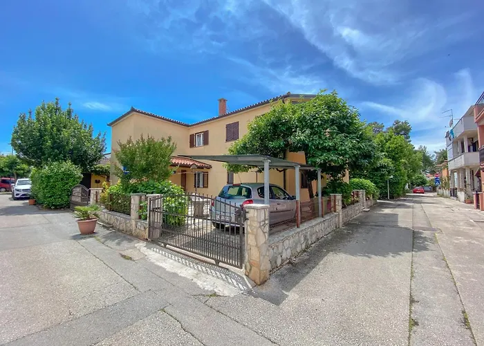 Appartement Martinis A4 *